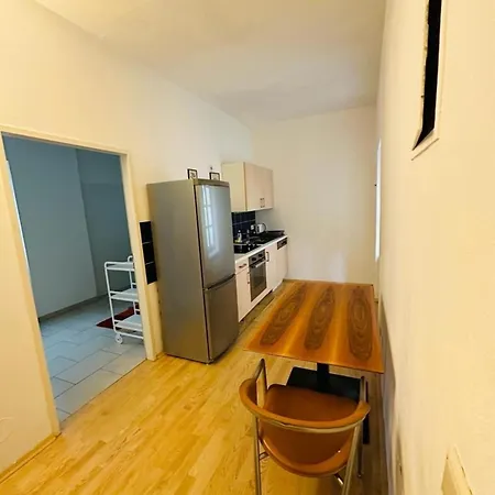 Apartment Fuer 4 Personen Graz